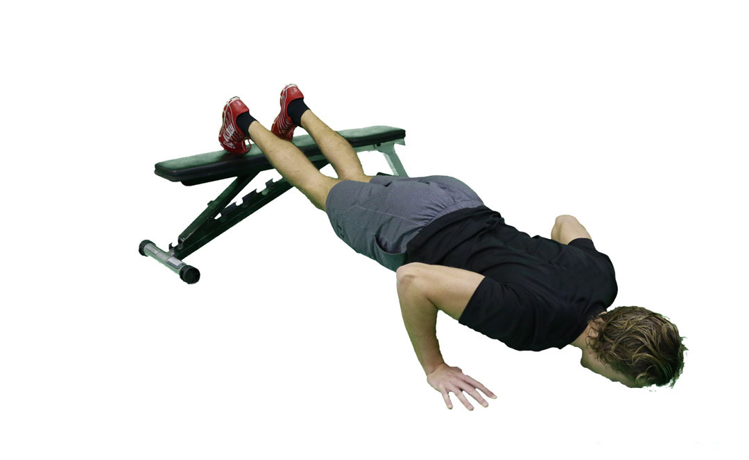 Decline Push-Up — demonstration 2