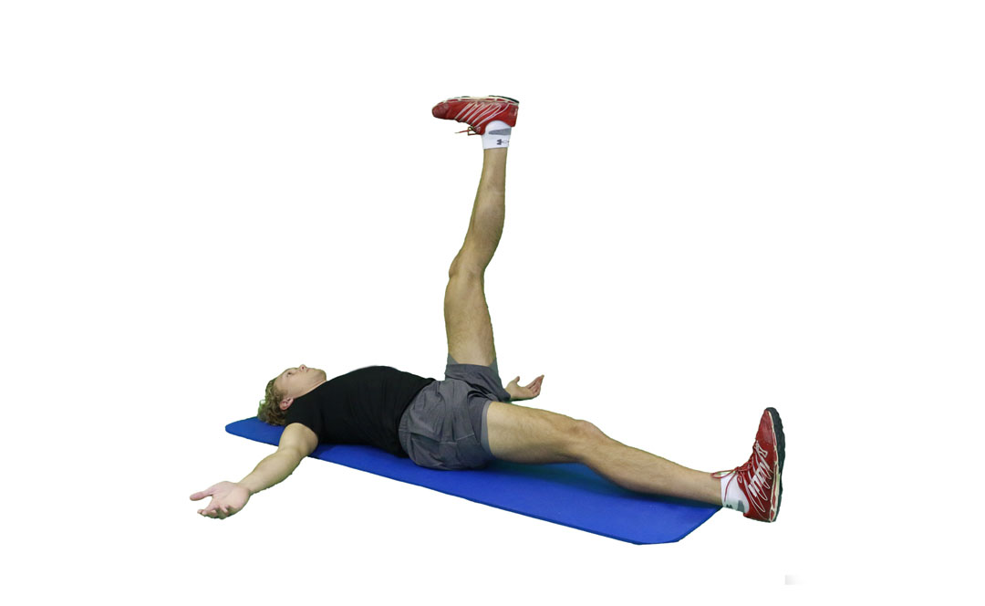 Alternating Floor Leg Raise — demonstration 2