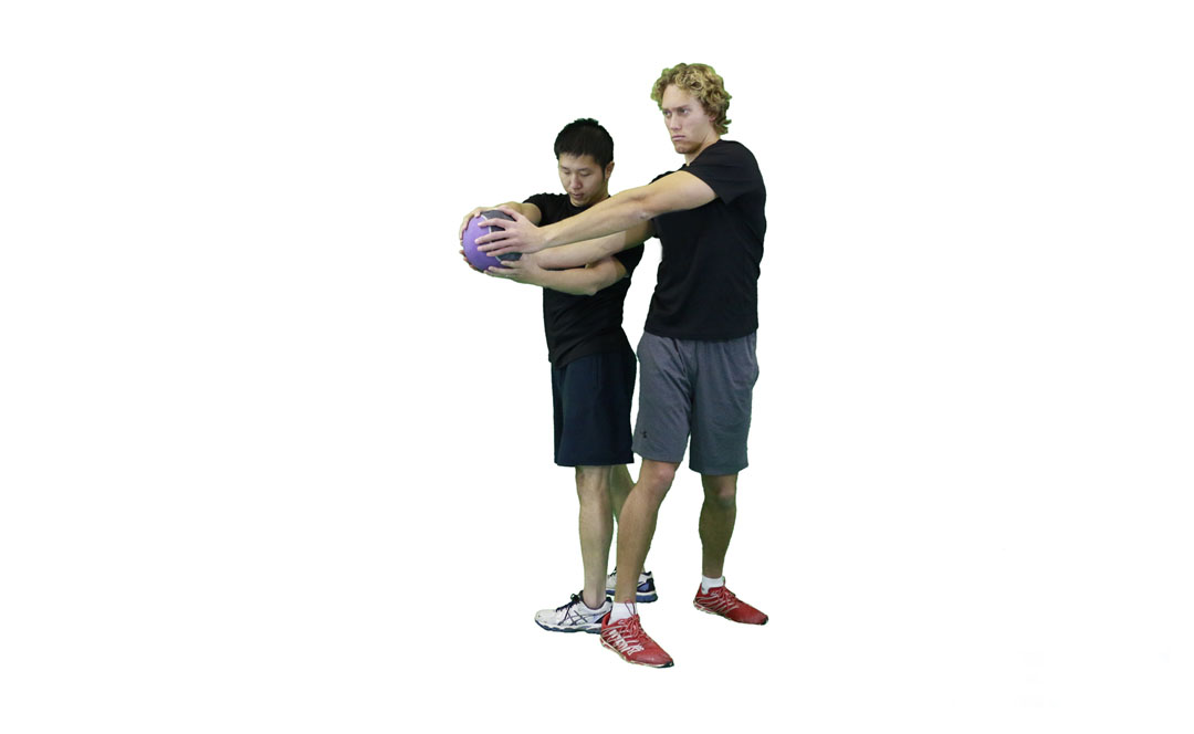 Medicine Ball Rotation — demonstration 2