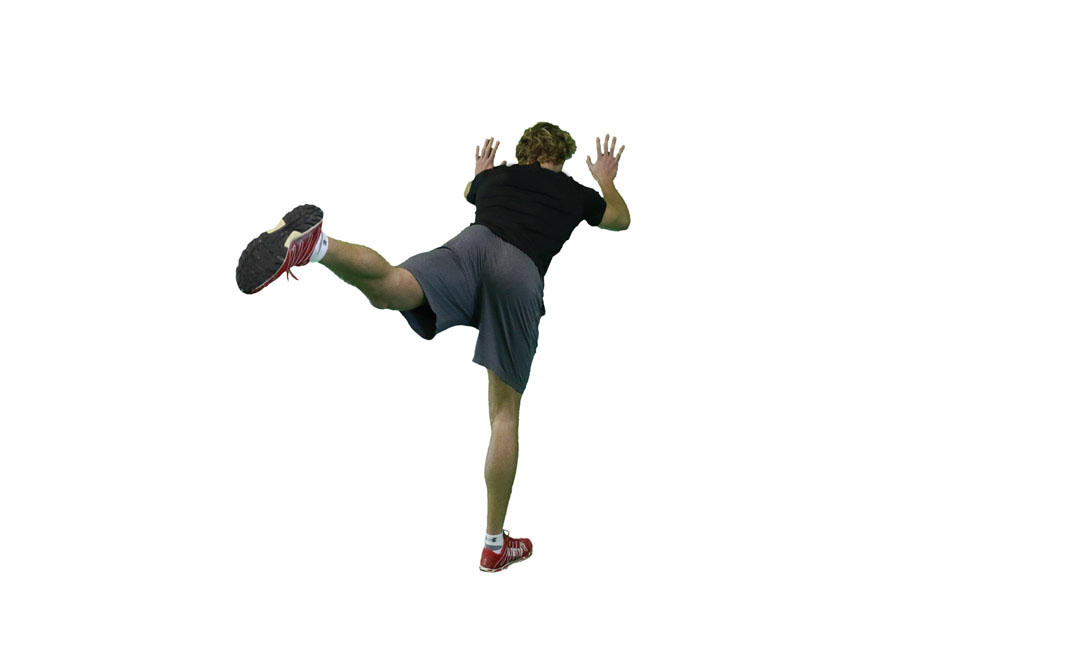 Glute Kickback — demonstration 2