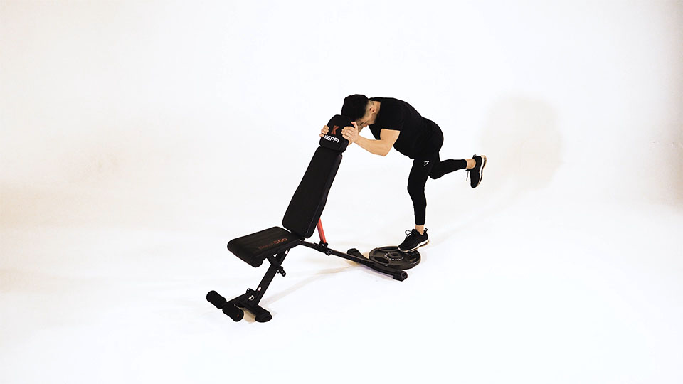 Single-Leg Donkey Calf Raise — demonstration 2